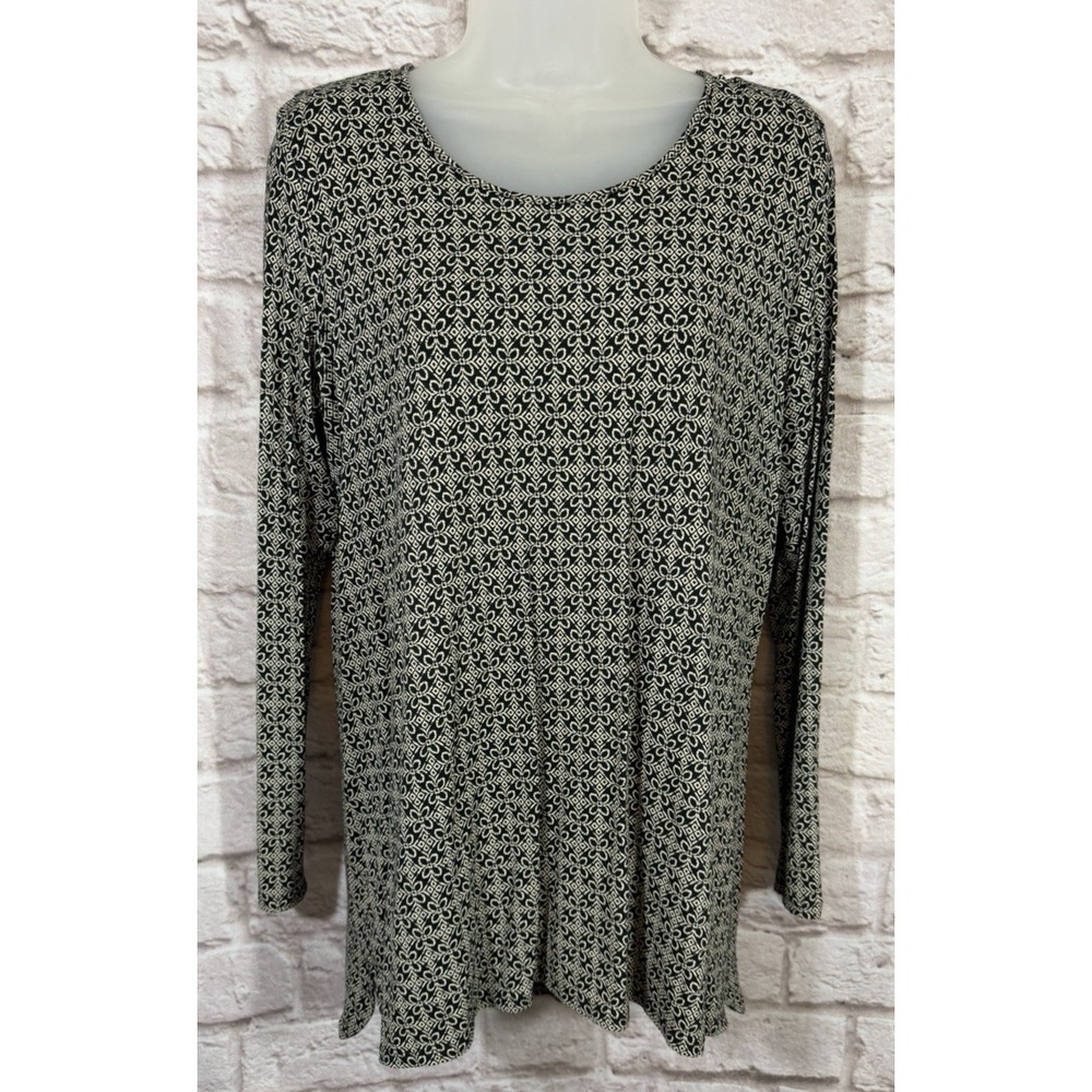 J Jill Wearever Knit Tunic Top Small Black Tan Floral Button Back Stretchy